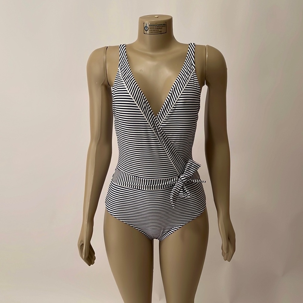 Niptuck One-Piece Swimuit